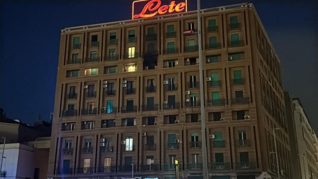 Piazza Municipio incendio b&b
