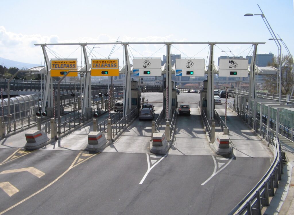 Tangenziale, riaperto ingresso Vomero-via Cilea