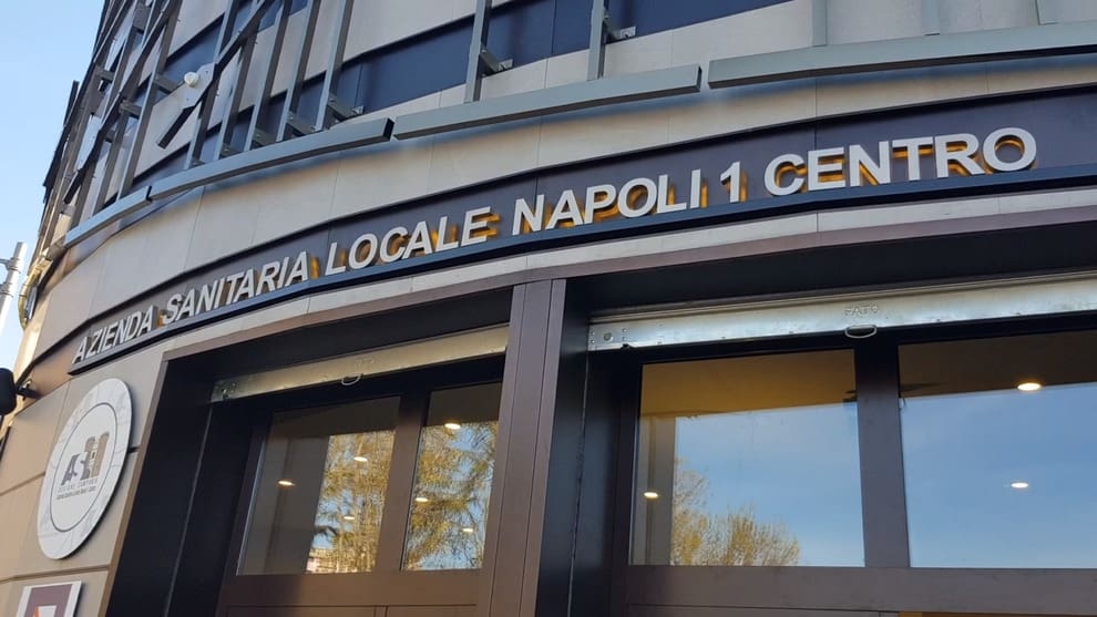 Forcella, Blitz contro il cibo avariato