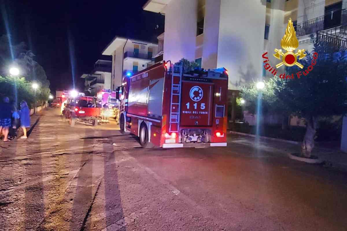 Appartamento distrutto dalle fiamme ad Ascea