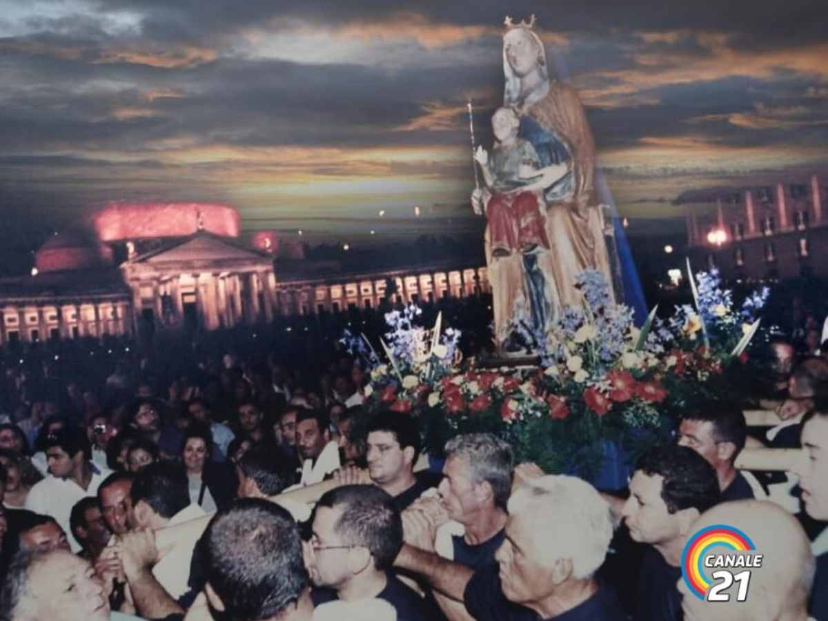 La festa di Piedigrotta in diretta su Canale 21
