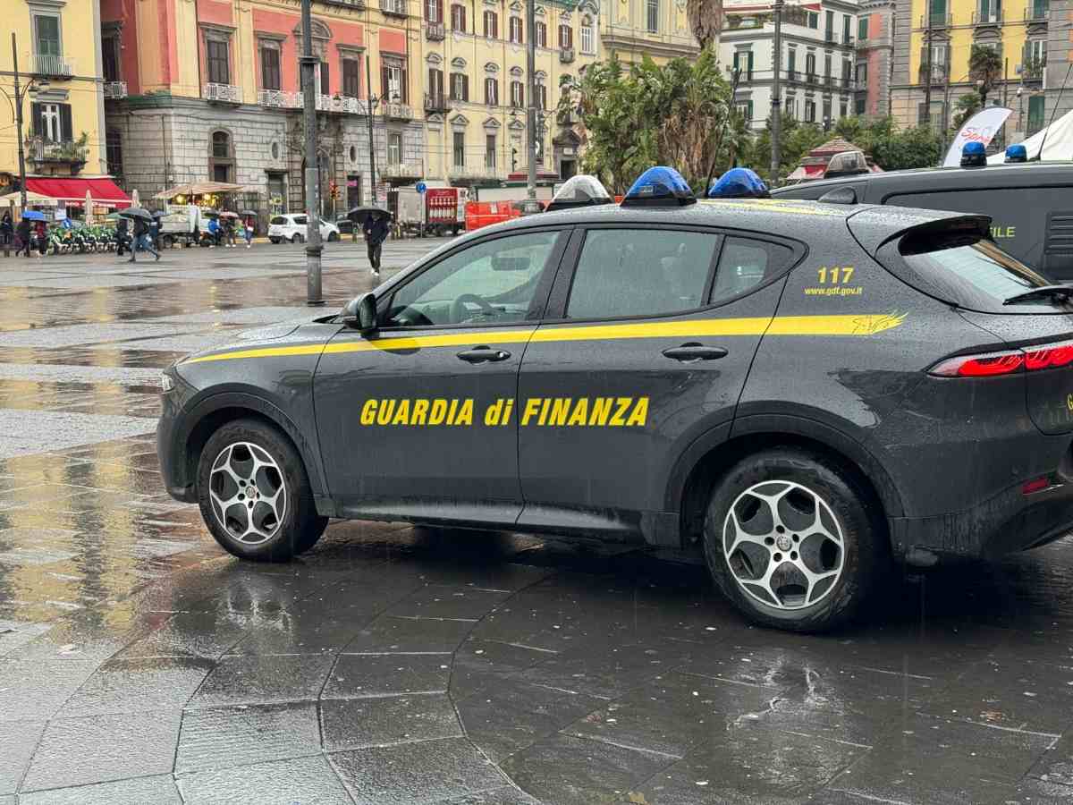 Sequestrato deposito abusivo di medicinali illegali