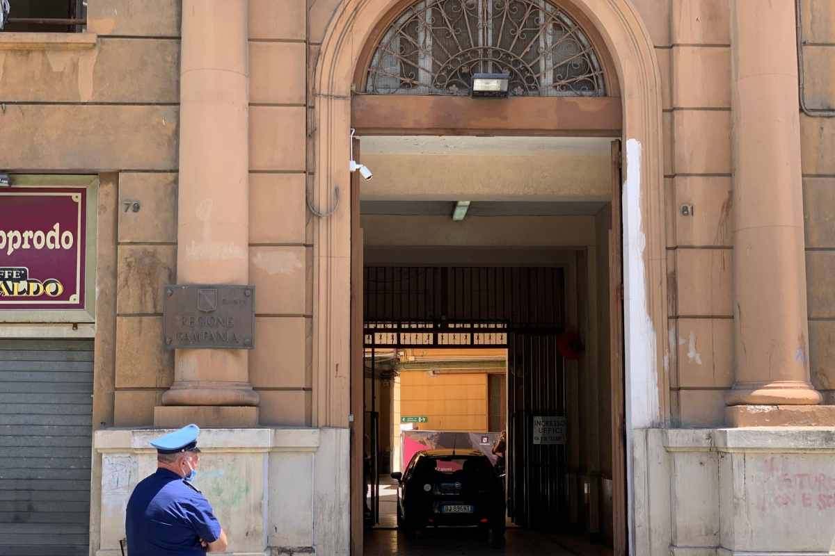 Regione senza bilancio, stop ai fondi