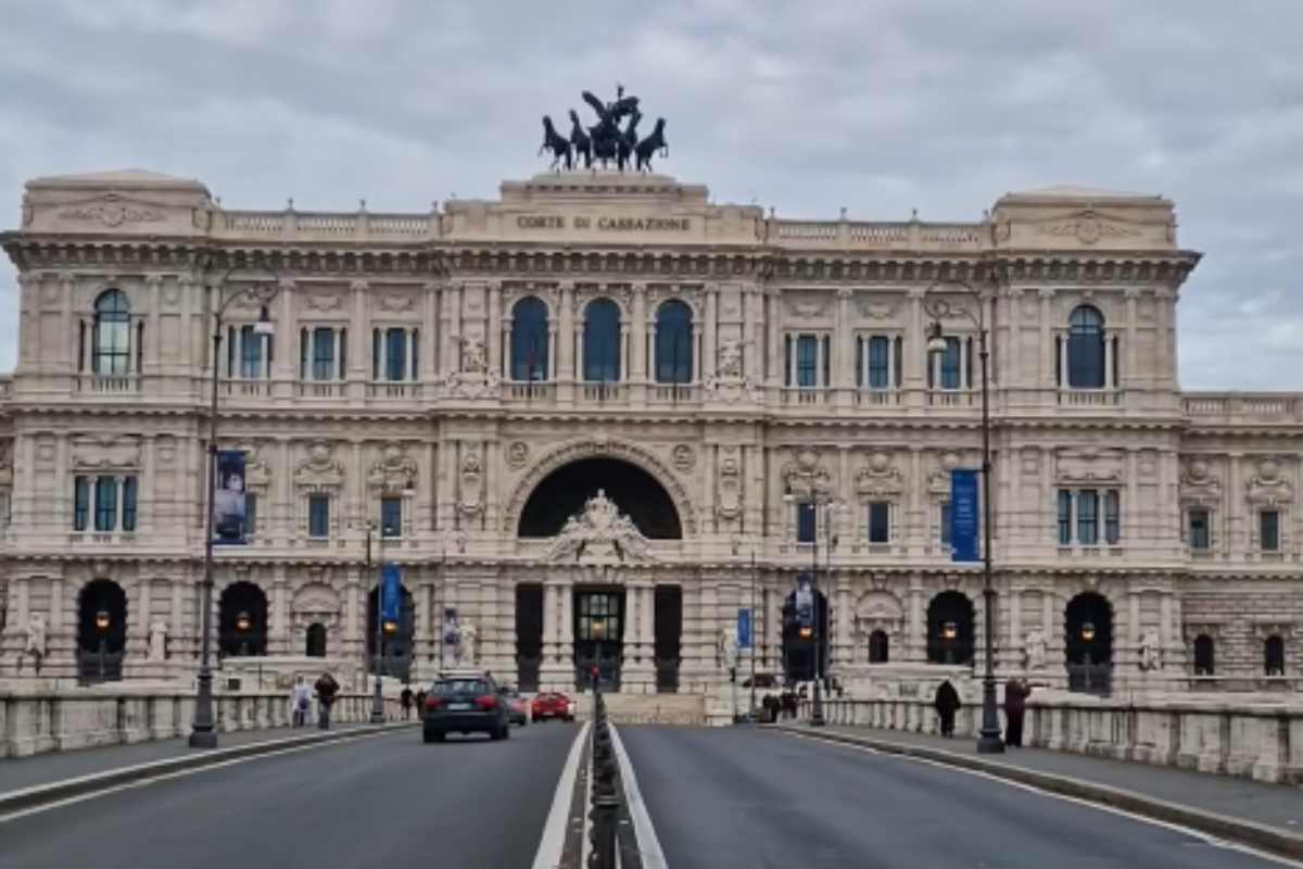 Palazzina abusiva crollata nel 2017 a Torre Annunziata, processo da rifare