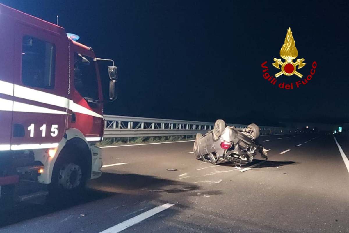 Incidente sull’A2 del Mediterraneo, tre feriti