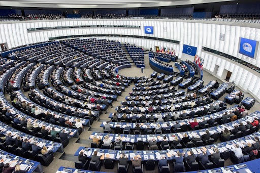 Primo sì dell’Eurocamera alla revoca dell’immunità per Martusciello