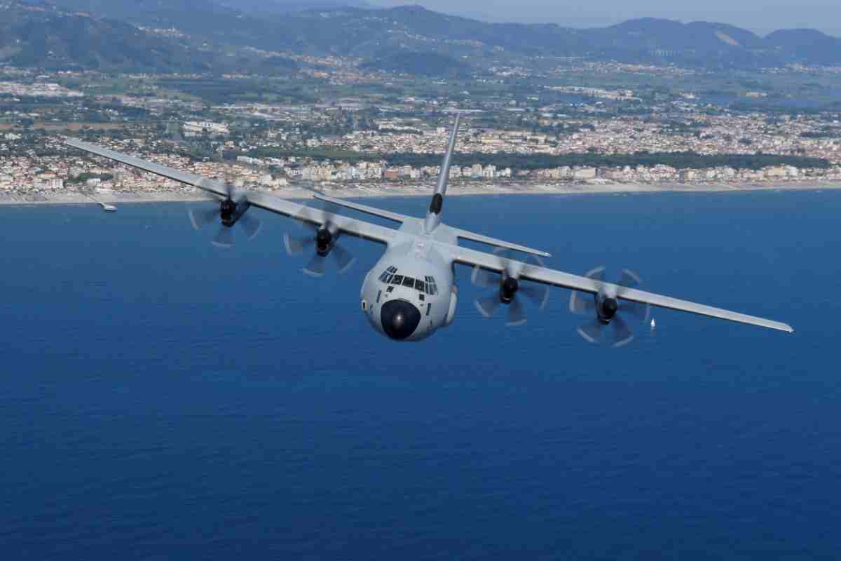Aeronautica, paziente 41enne trasportato d’urgenza da Napoli a Bergamo