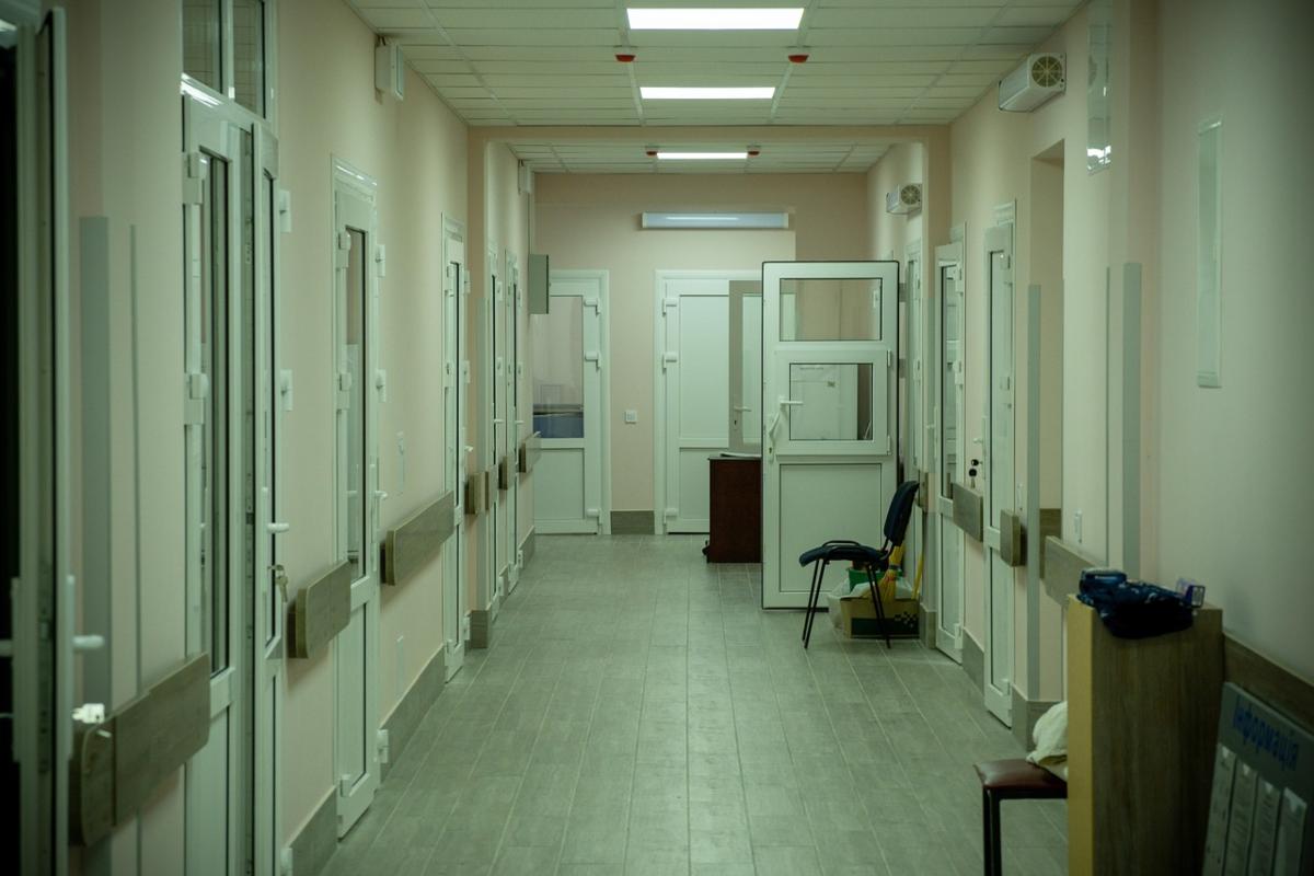 Ospedale stabiese, via la primaria parente del boss